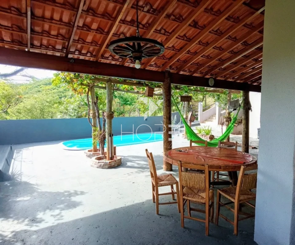 Imagens do imóveis Chácara à venda com 17.000m² - 5 quartos - 4 banheiros - 10 vagas - Estrada do Limoeiro - Londrina PR