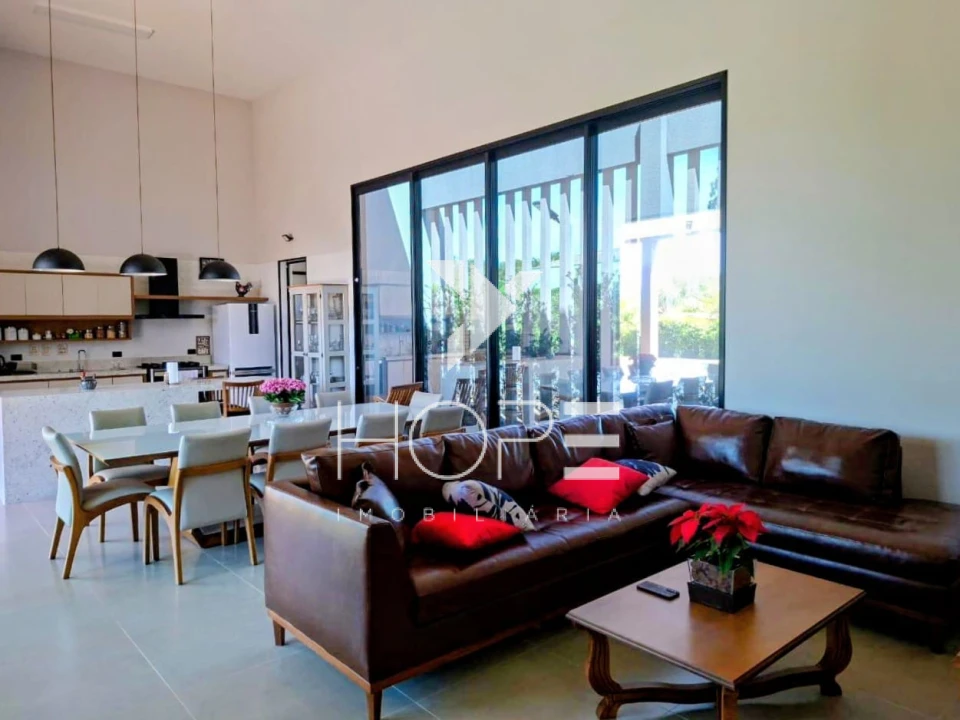 Chácara à Venda – 2.500m² – Condomínio Itaúna – Londrina/PR