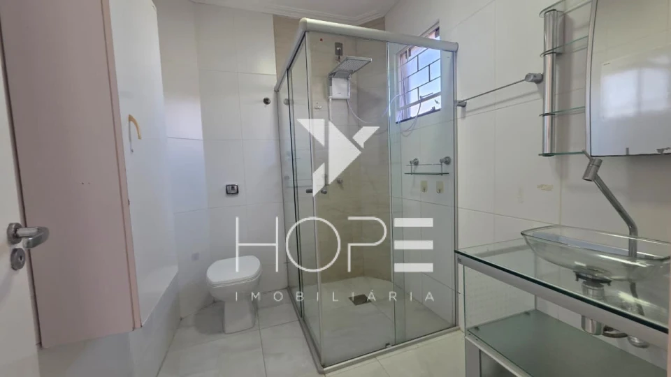 Sobrado à Venda – 390 m² – Dom Pedro - Zona Leste – Londrina/PR