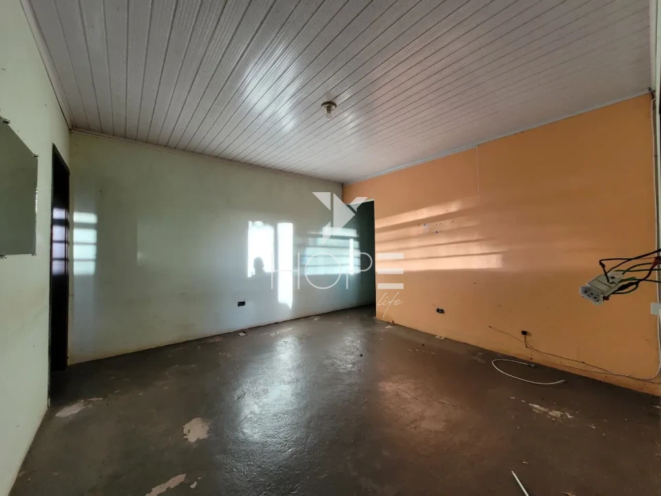 Imagens do imóveis Casa à venda com 367 m² - 2 quartos - 1 Banheiro- 3 Vagas - Residencial Quadra Norte - Londrina PR