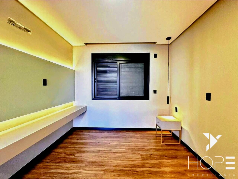 Casa com 300 m² para venda no condominio Sun Lake