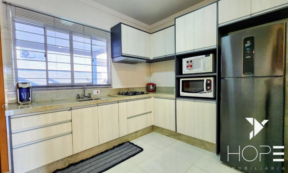 Imagens do imóveis Casa em Condomínio à Venda – 3 Quartos (1 Suíte) – 123m² – Residencial Heimtal Park – Zona Norte de Londrina/PR