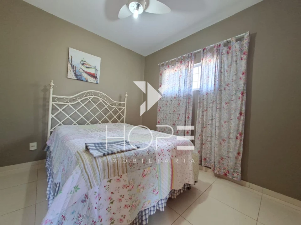 Imagens do imóveis Chácara de Alto Padrão à Venda – 2 Casas – Acesso ao Rio Paranapanema – Alvorada do Sul/PR