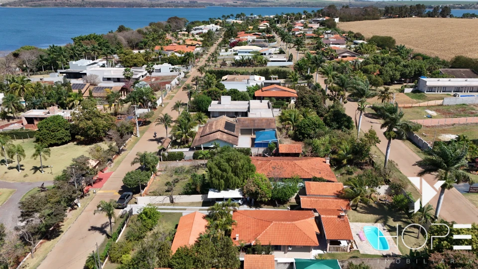 Imagens do imóveis Chácara à Venda no Condomínio Riviera do Poente