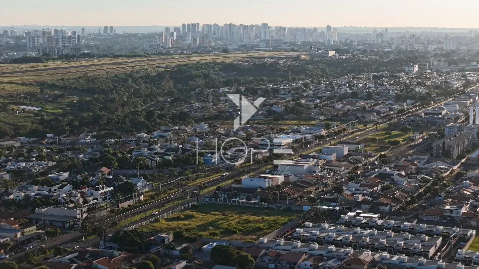 Terreno comercial à venda com 7.732m² - zoneamento ZC2 - Av. Robert Koch - Londrina PR