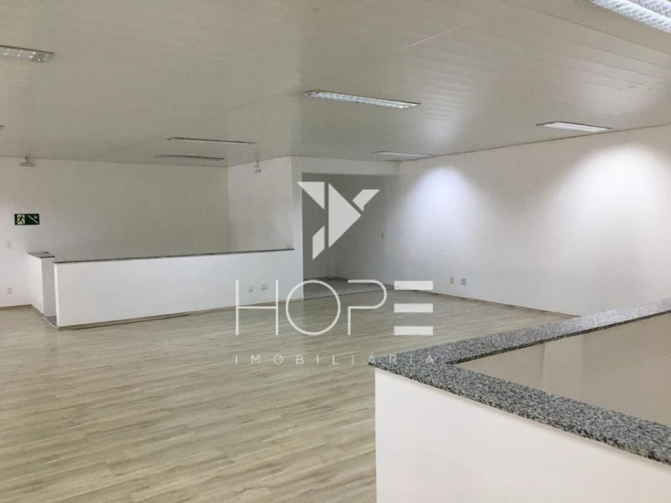 Imagens do imóveis Ponto Comercial Premium na Av. Maringá – 815m² e Fachada com Grande Vitrine