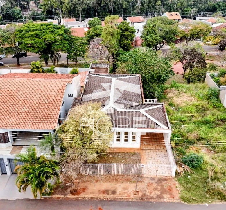 Casa à venda com 4 quartos no Jardim Champagnat – Londrina