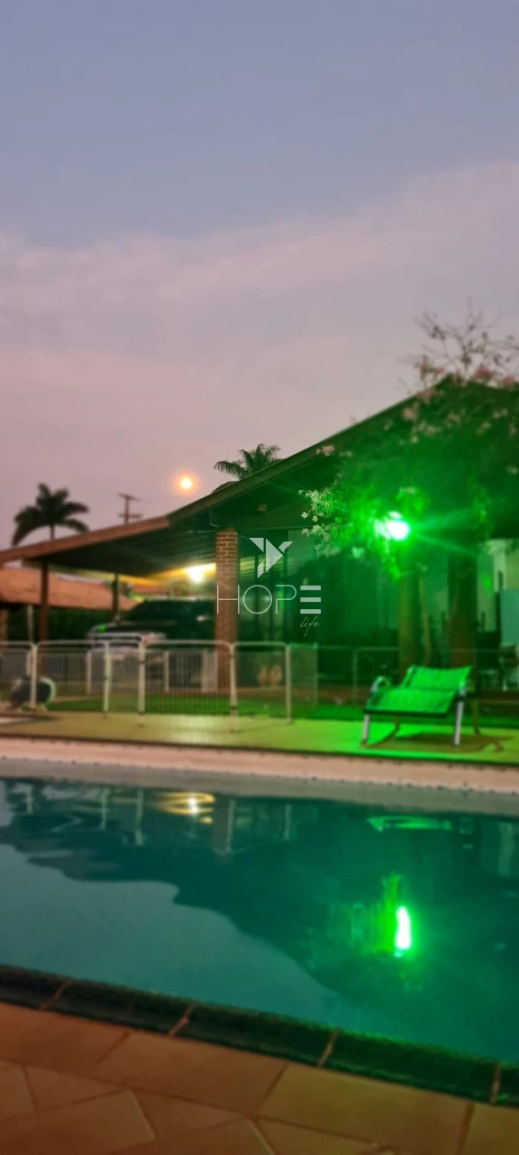 Imagens do imóveis Condominio de Chácaras Riviera do Poente - Chácara Molhada á Venda com 2632m² – 4 Quartos – Alvorada do Sul/PR