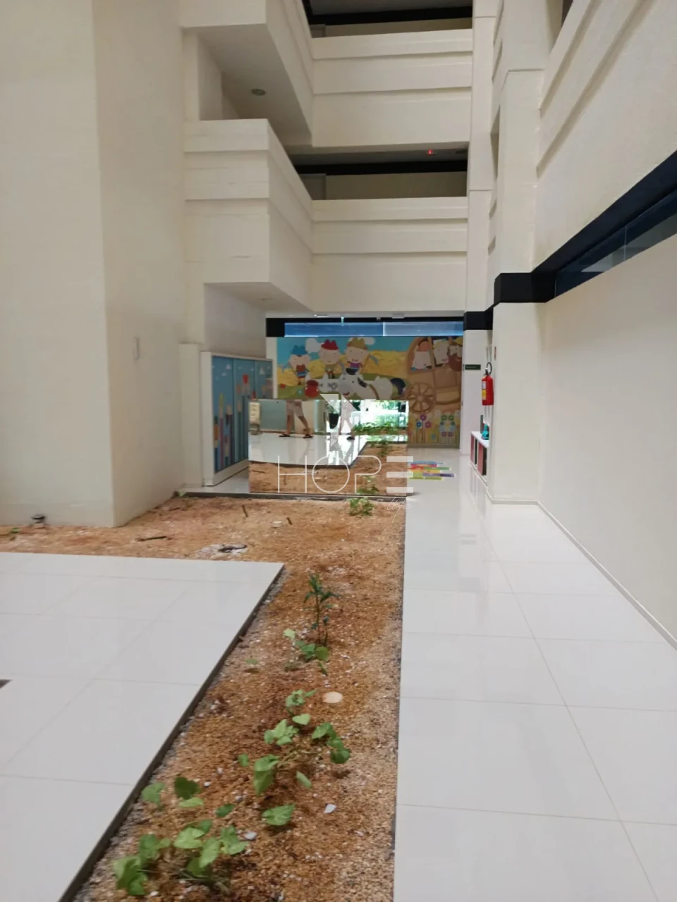 Imagens do imóveis Apartamento Pronto para Morar no Edifício Jardim de Ester – Totalmente Mobiliado em Londrina / PR - Área útil: 56m2 - 1 Vaga de Garagem