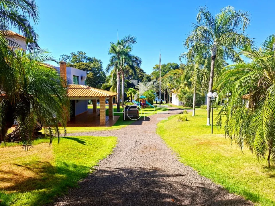 Imagens do imóveis Condomínio Riviera do Poente - chácara molhada porteira fechada à venda com 5.145 m² - 6 suítes - alto padrão - Alvorada do Sul PR