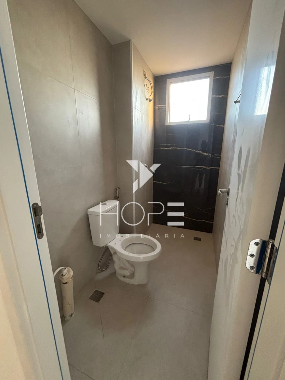 Imagens do imóveis Apartamento à venda – 2 quartos – 46 m² – Cond. London Blue – Zona Norte – Londrina/PR