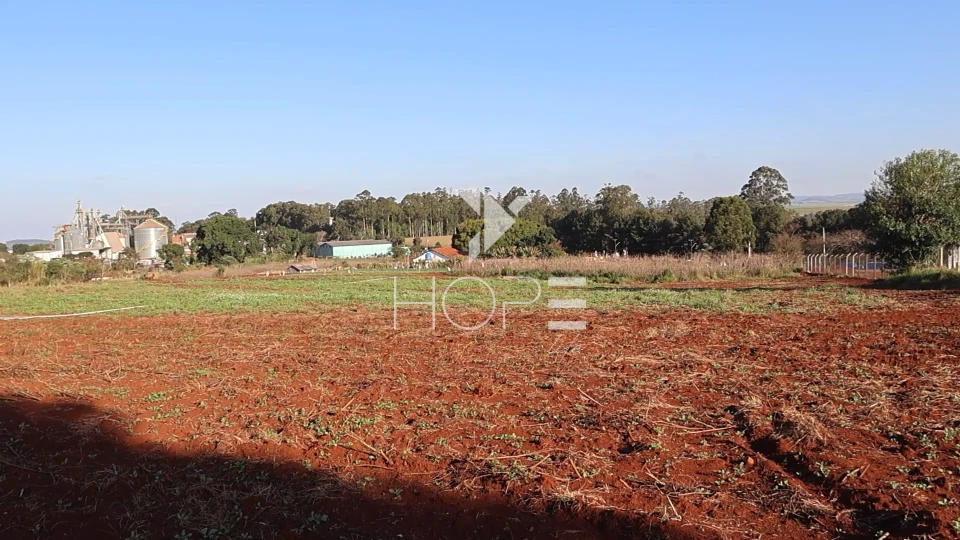 Imagens do imóveis Terreno industrial à venda com 42.000m² - frente para rodovia - Lotes fracionável - Tamarana PR