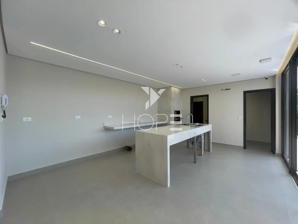 Imagens do imóveis Sobrado com piscina à Venda – 261m² – 3 Quartos (2 Demi-suítes) – Jardim das Mansões – Cambé/PR