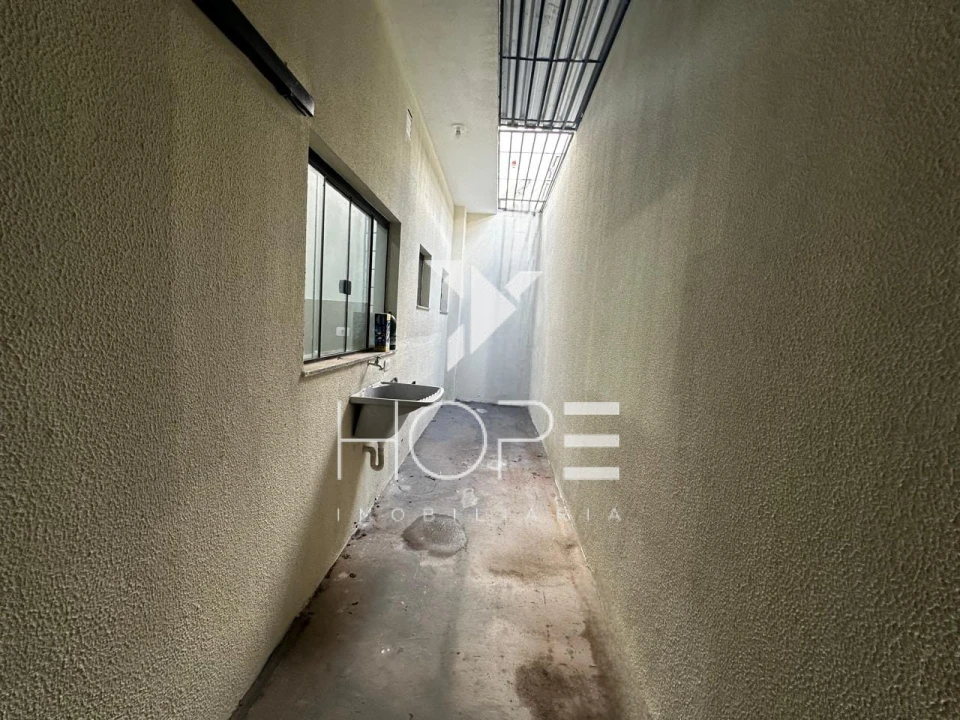 BARRACAO PARA LOCAÇÃO – 578 m² NA AV SÃO JOÃO