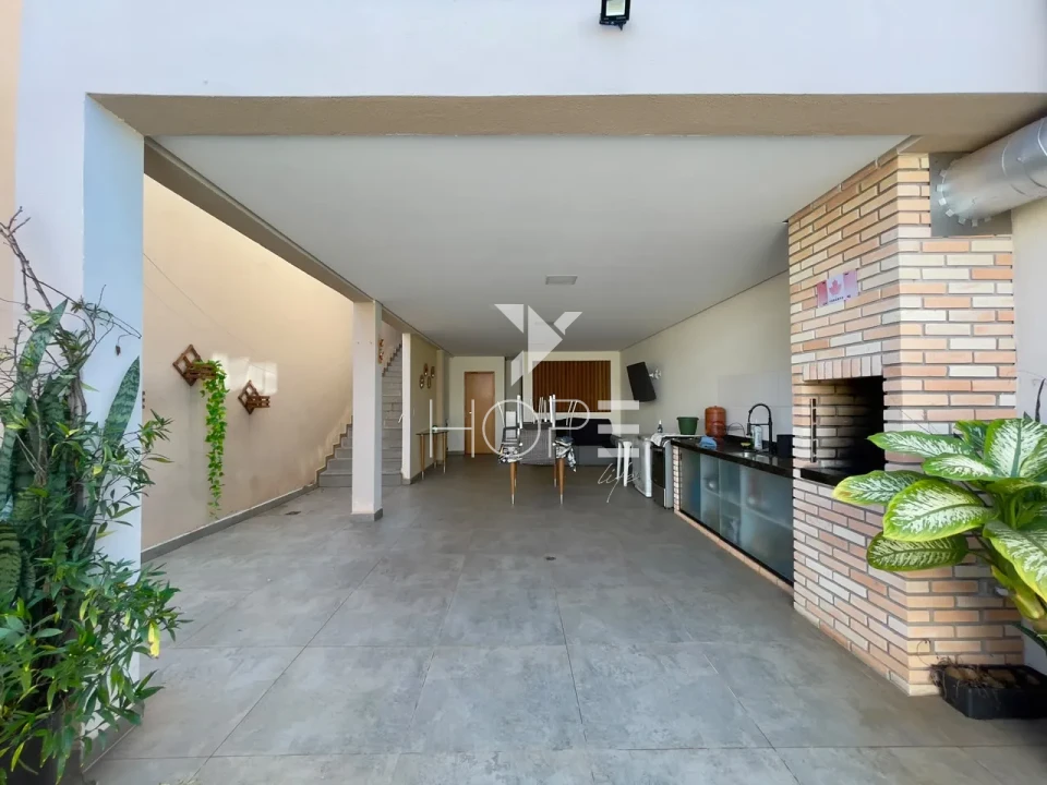 Imagens do imóveis Casa Assobradada à Venda – 153m² – 3 Quartos (1 Suíte) – Santa Mônica – Zona Norte – Londrina/PR