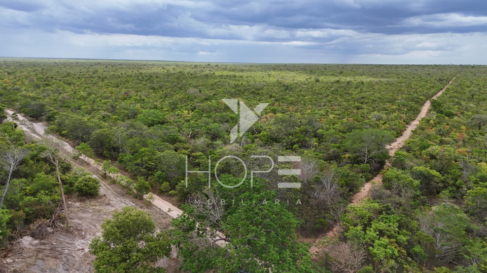 EXCELENTE FAZENDA DE 9300 HECTARES A VENDA EM BAIANÓPOLIS - BAHIA