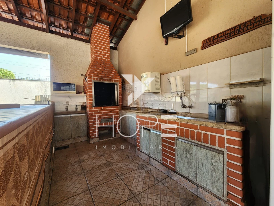 Imagens do imóveis Sobrado à Venda 5 Quartos – Bairro Coliseu – Zona Norte Londrina PR