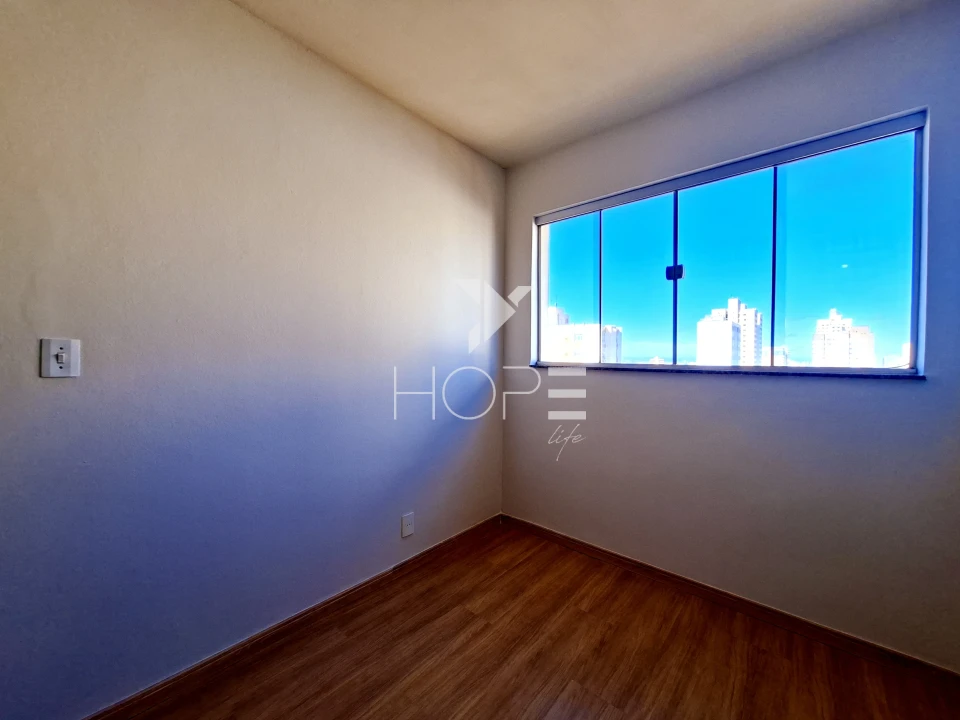 Imagens do imóveis Edifício Camburiú - apartamento para locação com 2 quartos - andar alto - Centro - Londrina PR