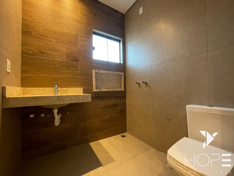 Imagens do imóveis Casa nova no  Condomínio Heimtal Park em Londrina – 3 quartos e área gourmet