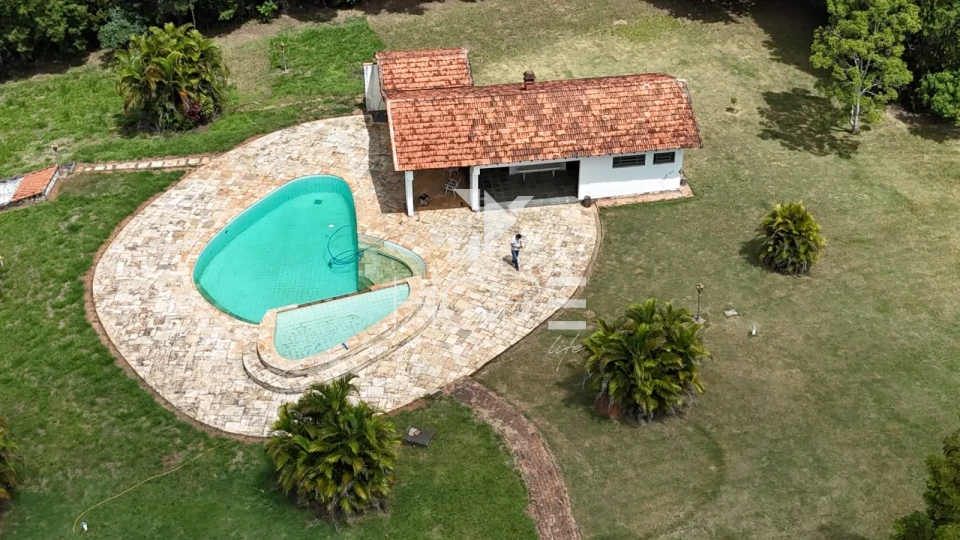 Imagens do imóveis Sítio à venda com 14.47 alqueires - pecuária - sede com piscina - Tatuí SP