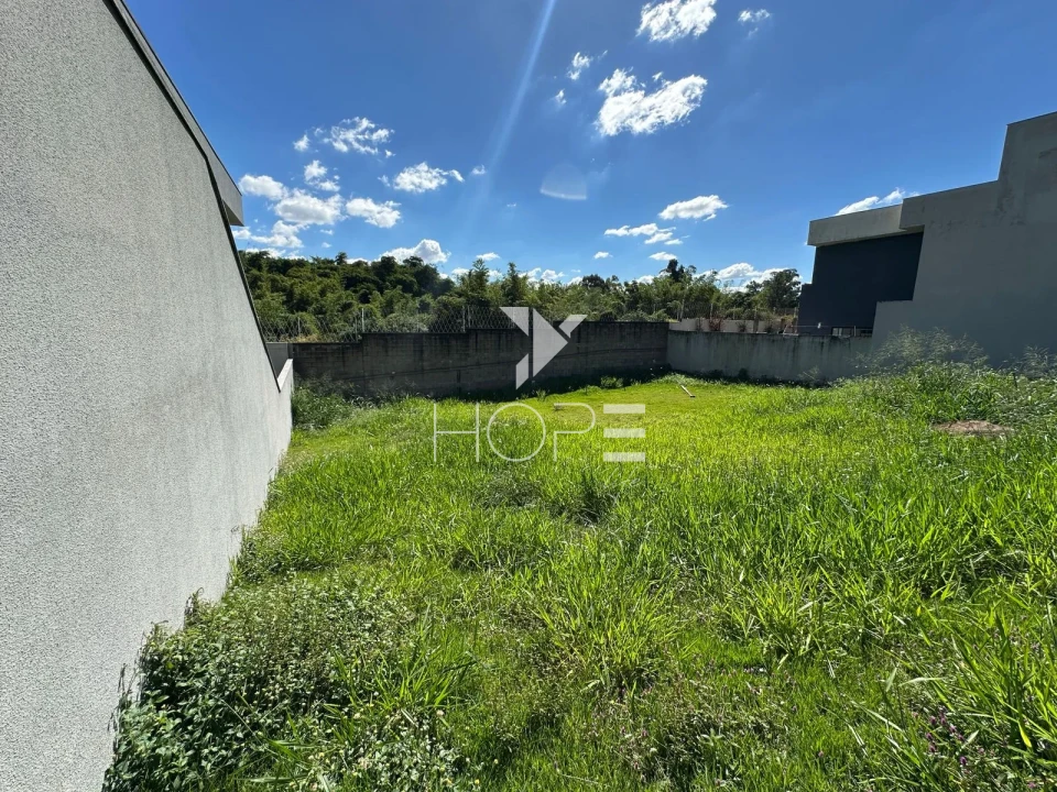 Imagens do imóveis Terreno no Condomínio Aranguá à venda - 262 m² - Parque Tauá – Zona Leste de Londrina/PR