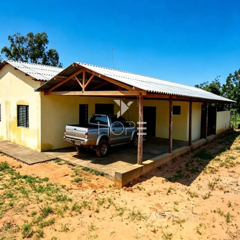 Imagens do imóveis Fazenda à Venda - Reflorestamento e Pecuária – 4.000 Hectares – São Romão/MG