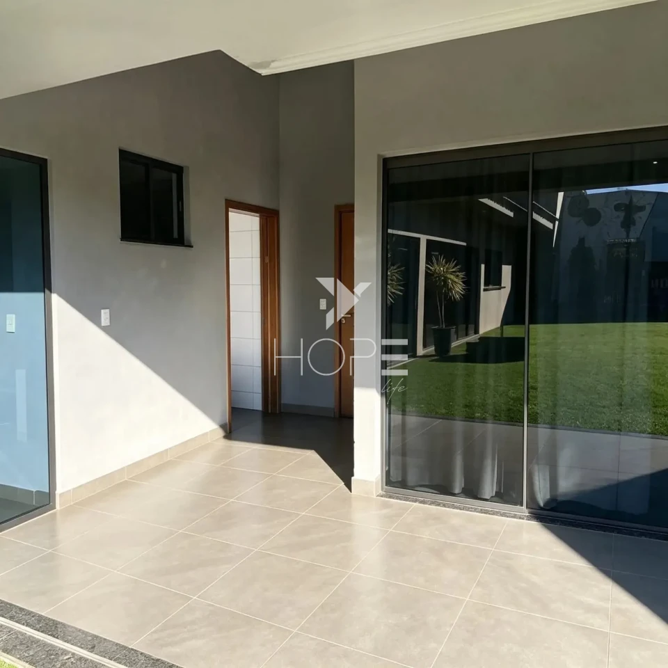 Imagens do imóveis Chácara à Venda com Piscina – 580m² – 4 Quartos (1 Suíte) – Vila Feliz – Apucarana/PR