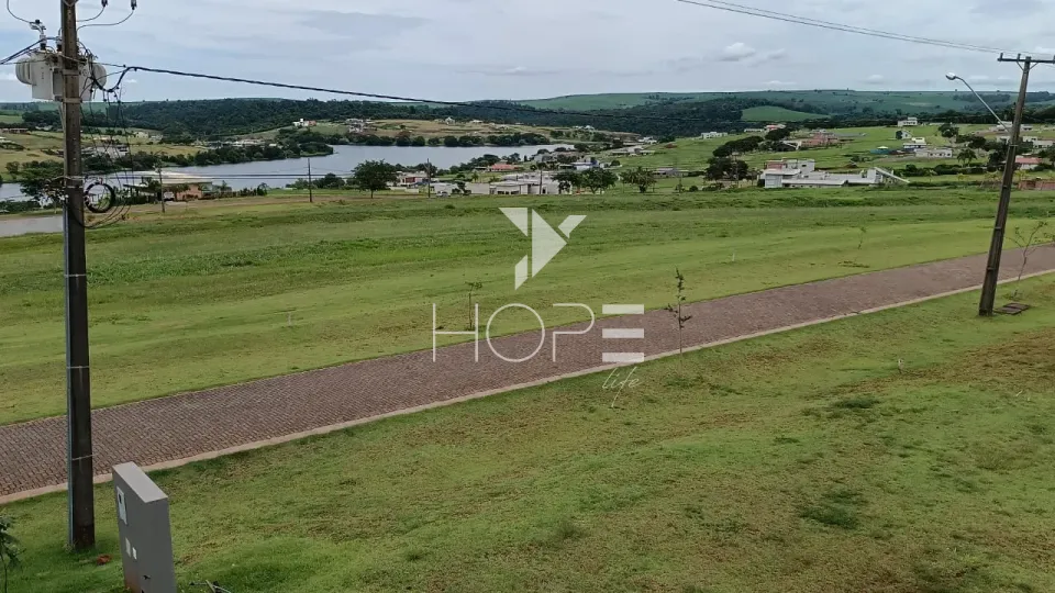 Imagens do imóveis Casa à Venda no Ecovillas do Lago em Sertanópolis – 260 m²- 4 Suítes -  Piscina e Energia Solar