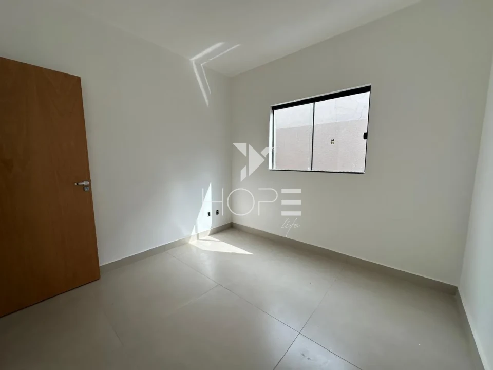 Imagens do imóveis Casa à venda com 3 quartos e 1 suíte no Jardim Colúmbia – 90 m² – Zona Oeste – Londrina