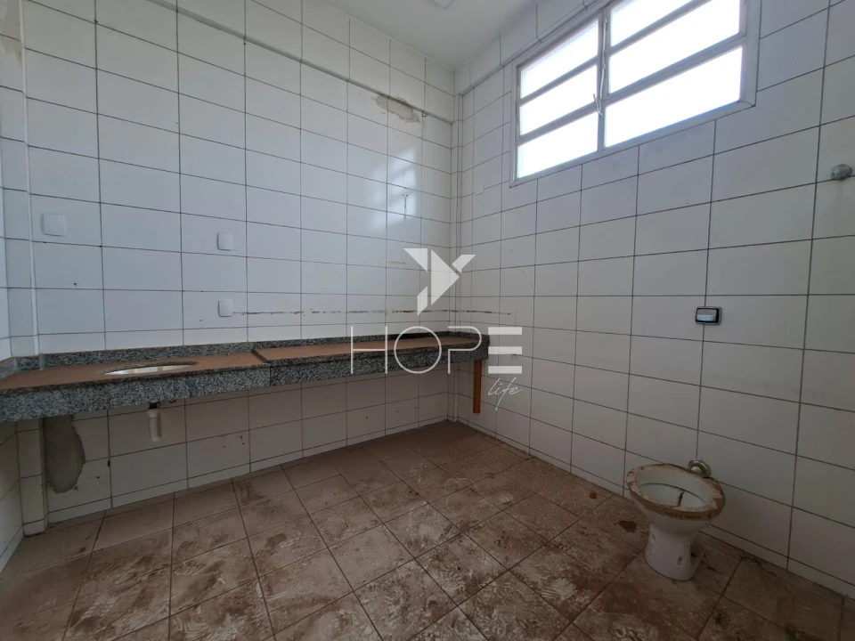 Imagens do imóveis Prédio corporativo para locação com 1.000 m² - 4 andares - elevador - Avenida Tiradentes - Londrina PR