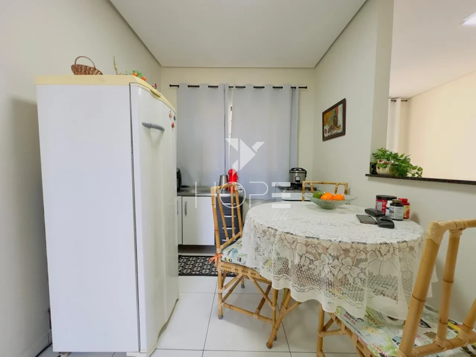 Imagens do imóveis Casa geminada à venda com 2 quartos e suíte na Gleba Esperança – Zona Oeste – Londrina/PR