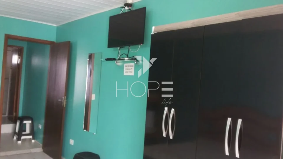 Imagens do imóveis Sobrado comercial à venda com 225 m² - 3 apartamentos independentes - Itapoá SC - Próximo do Mar
