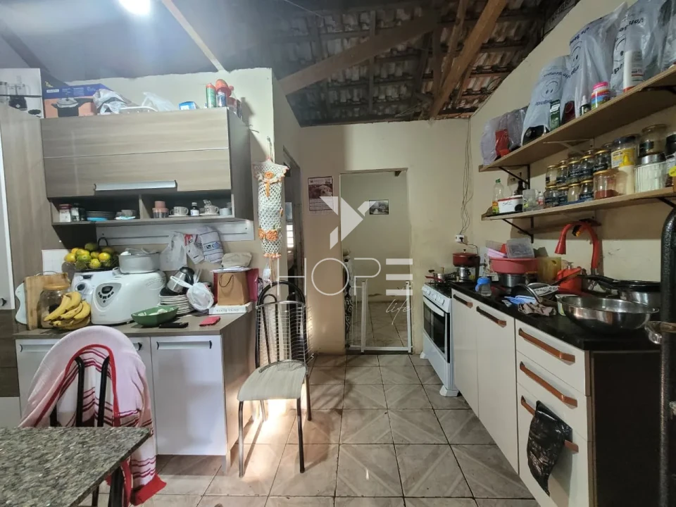 Imagens do imóveis Casa à venda com 77m² - 200m² de terreno - 2 quarto - 1 banheiro - 1 vaga - Jardim Josiane - Cambé PR