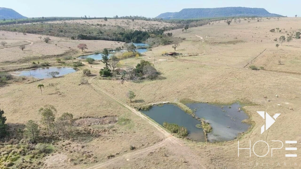 Imagens do imóveis Fazenda 7114800m² á venda na região de Botucatu-SP