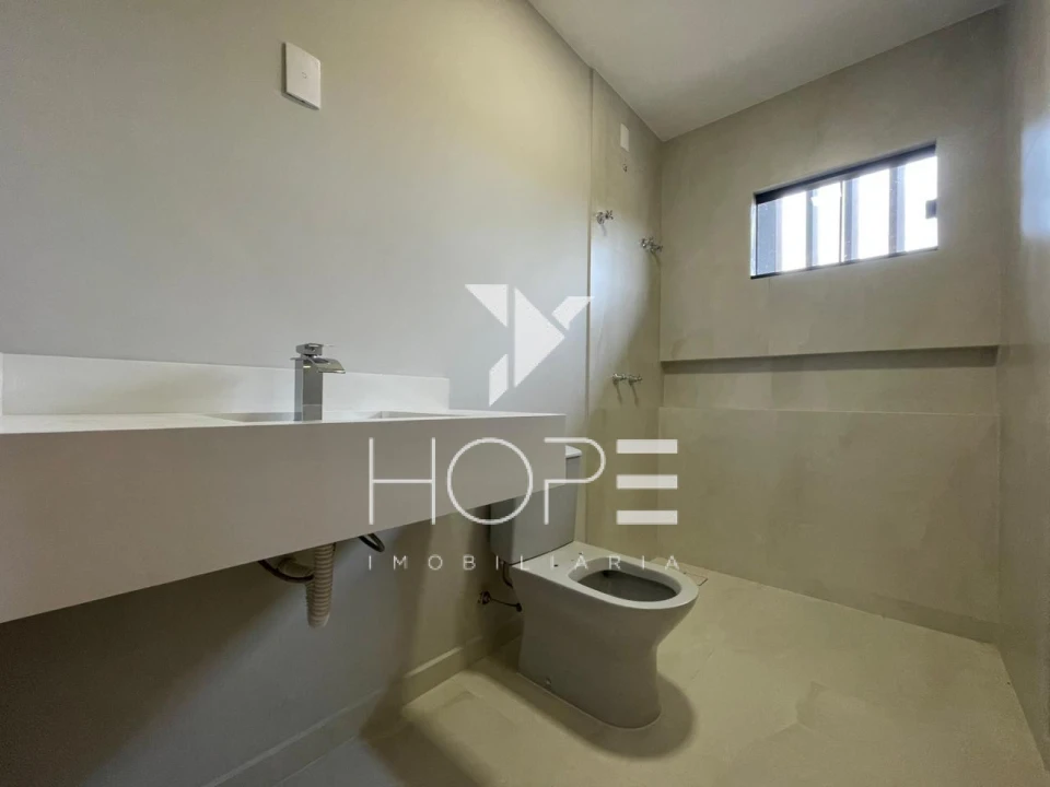 Imagens do imóveis Sobrado à Venda – 3 Suítes - 179m² Internos – Condomínio Heimtal Park – Londrina/PR