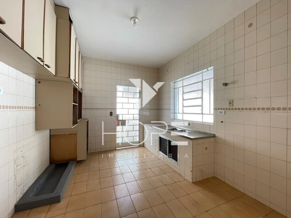 Casa Comercial para Venda e Locação – 212 m² – Centro – Londrina/PR