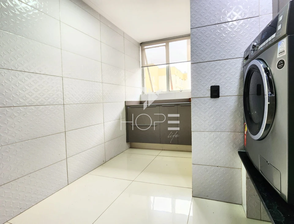 Condomínio Castelo Branco - apartamento à venda com 100m² - 3 quartos - 2 banheiros - 1 vaga - Jardim Bela Itália - Cambé PR