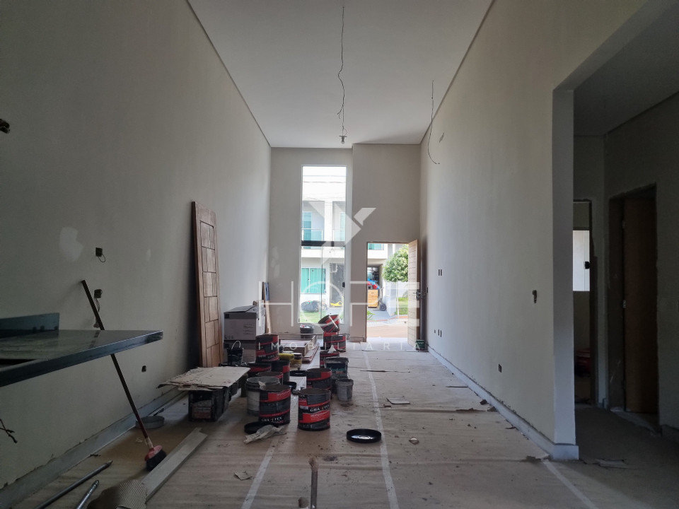 Imagens do imóveis CASA À VENDA EM CONDOMÍNIO NA ZONA NORTE