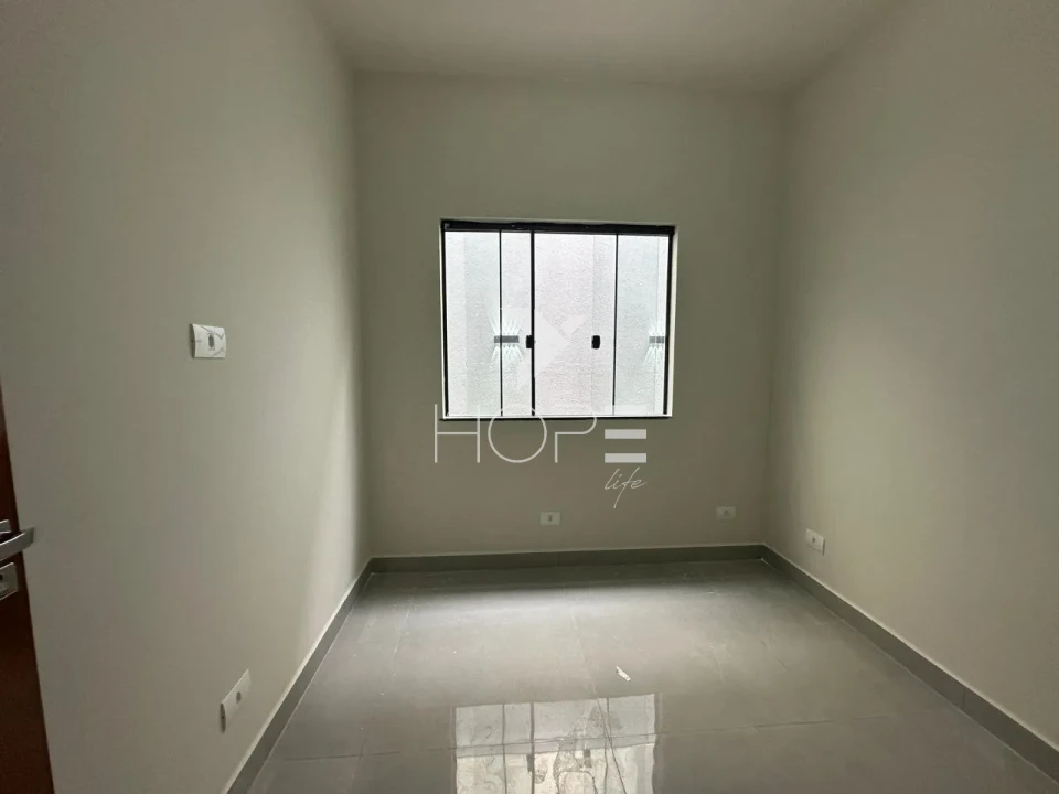 Imagens do imóveis Casa à venda – 3 quartos (1 suíte) – 150 m² – Jardim Bandeirantes – Londrina/PR