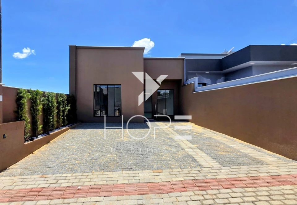 Casa Térrea em Condomínio para Venda e Locação – 3 Quartos(1 Suíte) – Condomínio Royal Norte – Zona Norte – Londrina/PR