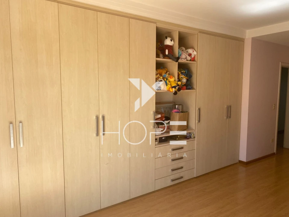 Imagens do imóveis Sobrado à Venda – Condomínio Pitangua – Gleba Fazenda Palhano – Londrina PR