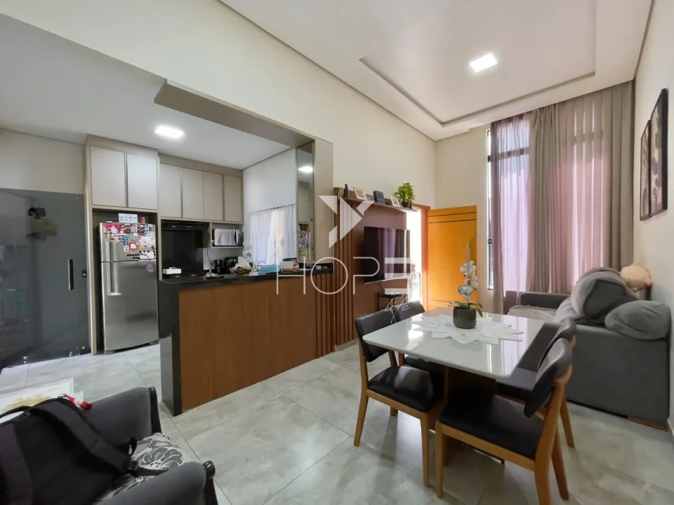 Imagens do imóveis Casa Assobradada à Venda – 153m² – 3 Quartos (1 Suíte) – Santa Mônica – Zona Norte – Londrina/PR