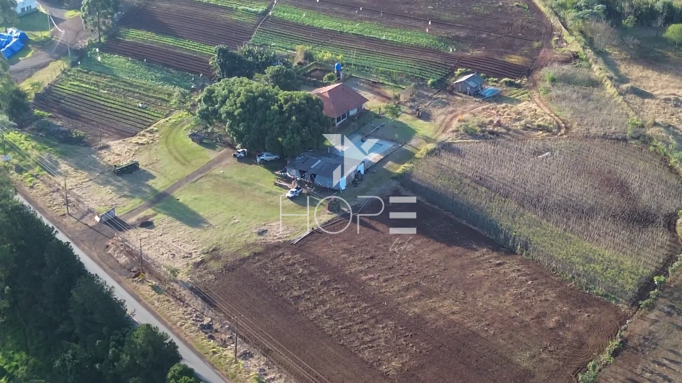 Imagens do imóveis Terreno industrial à venda com 42.000m² - frente para rodovia - Lotes fracionável - Tamarana PR