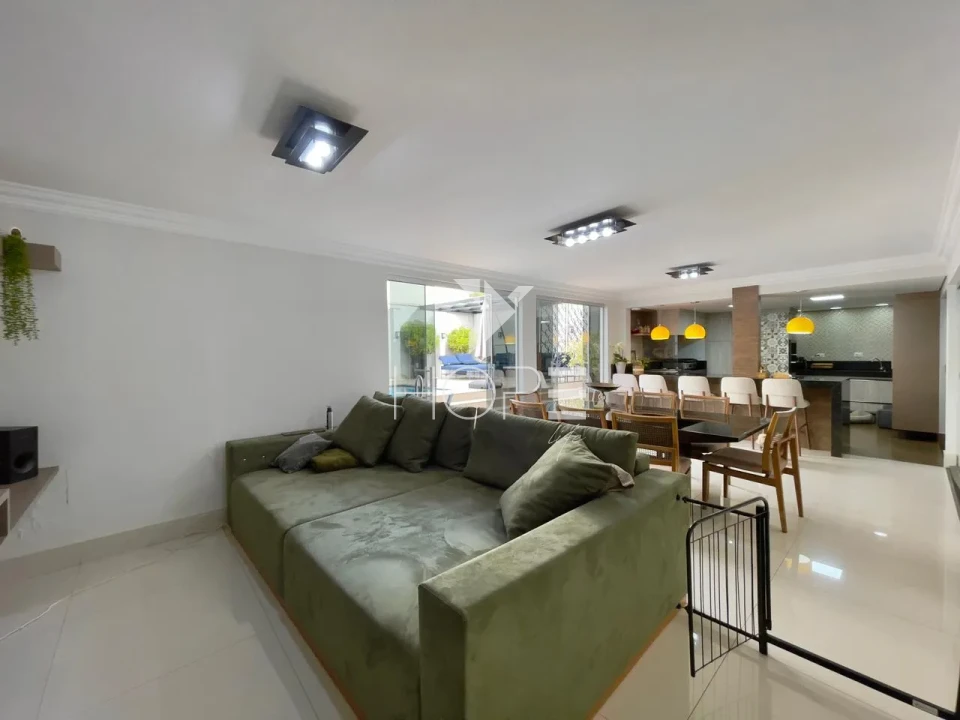 Imagens do imóveis Sobrado em Condomínio à Venda – 315m² – 4 Quartos (1 Suíte) – Vale das Araucárias – Parque Residencial Alcântara – Zona Sul – Londrina/PR