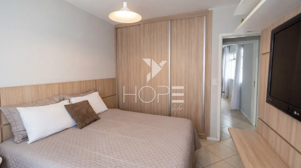 Imagens do imóveis Edifício Vilhena - apartamento porteira fechada à venda com 61m² - 2 quartos - 1 vaga - Centro - Londrina PR