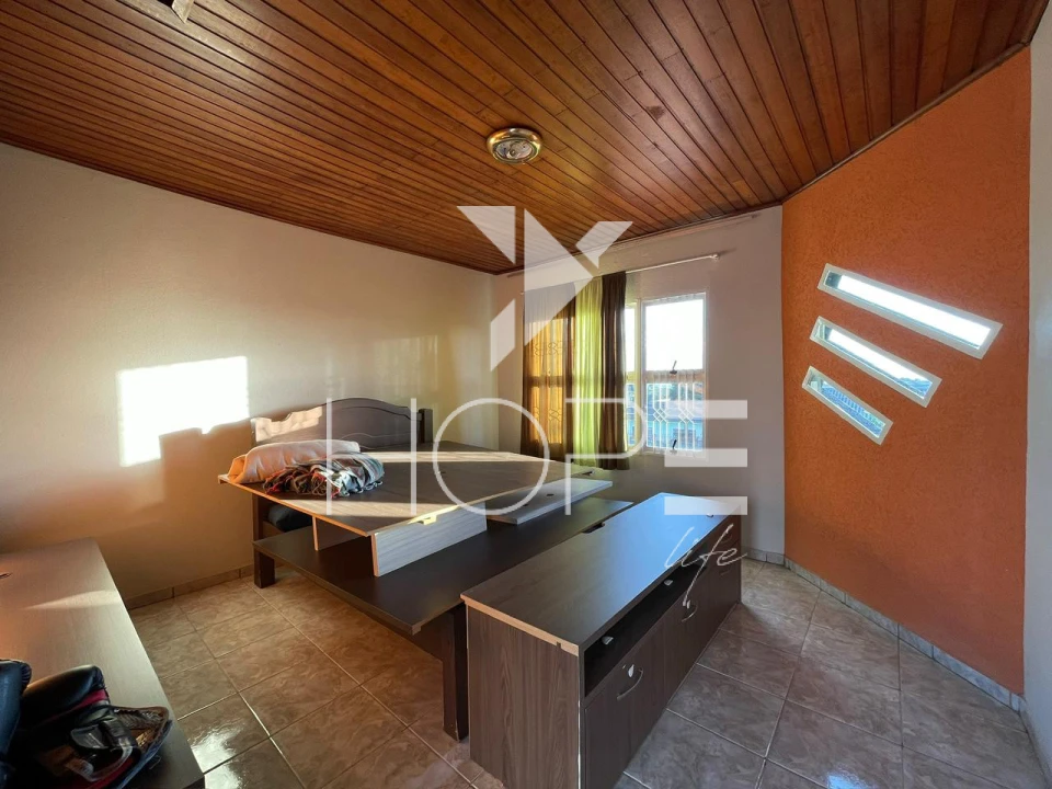 Imagens do imóveis Sobrado com piscina à Venda – 276m² Internos – 5 Quartos – Jardim Silvino – Zona Leste – Cambé/PR