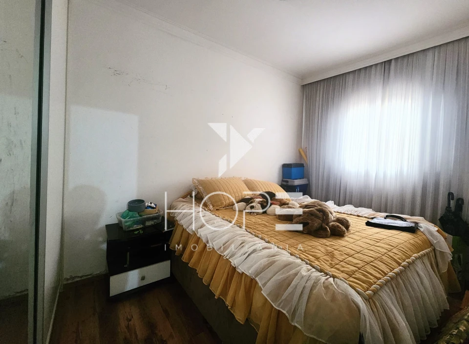 Casa com Edícula à Venda na Região Central de Londrina – Vila Larsen I / Vila Brasil