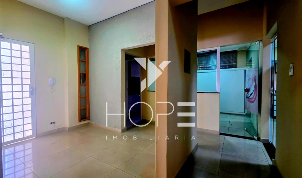 AMPLO ESPAÇO COMERCIAL  A VENDA - CENTRO - LONDRINA