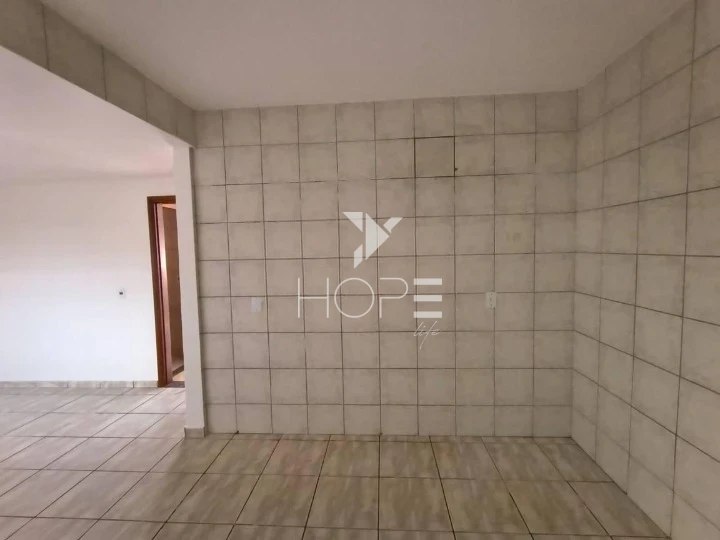 Imagens do imóveis Sobrado para Alugar no Sabará I em Londrina – 3 Quartos (1 Suíte) – Próximo à Av. Arthur Thomas - R$ 2.290,00