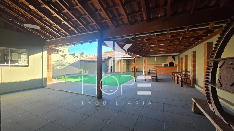 Sobrado à Venda – 390 m² – Dom Pedro - Zona Leste – Londrina/PR